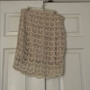 Forever 21 Elegant Cream Lace Skirt